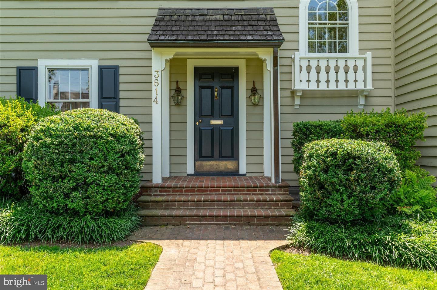 3614 N ABINGDON ST, ARLINGTON, Virginia 22207, 4 Bedrooms Bedrooms, ,3 BathroomsBathrooms,Residential,For sale,3614 N ABINGDON ST,VAAR2061164 MLS # VAAR2061164
