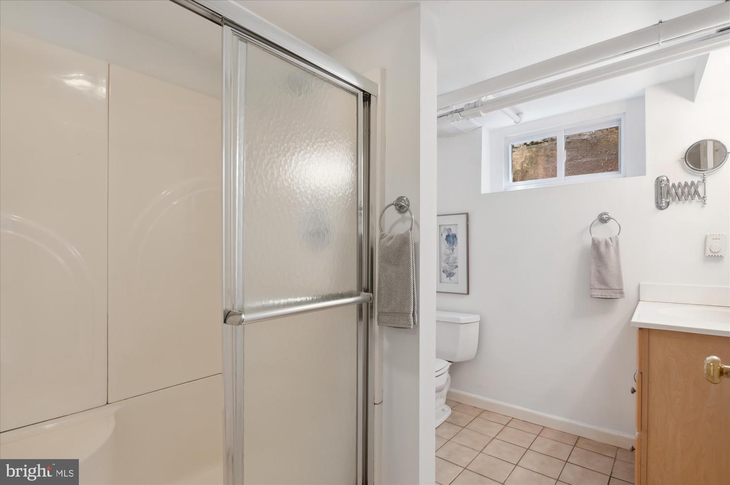 3614 N ABINGDON ST, ARLINGTON, Virginia 22207, 4 Bedrooms Bedrooms, ,3 BathroomsBathrooms,Residential,For sale,3614 N ABINGDON ST,VAAR2061164 MLS # VAAR2061164
