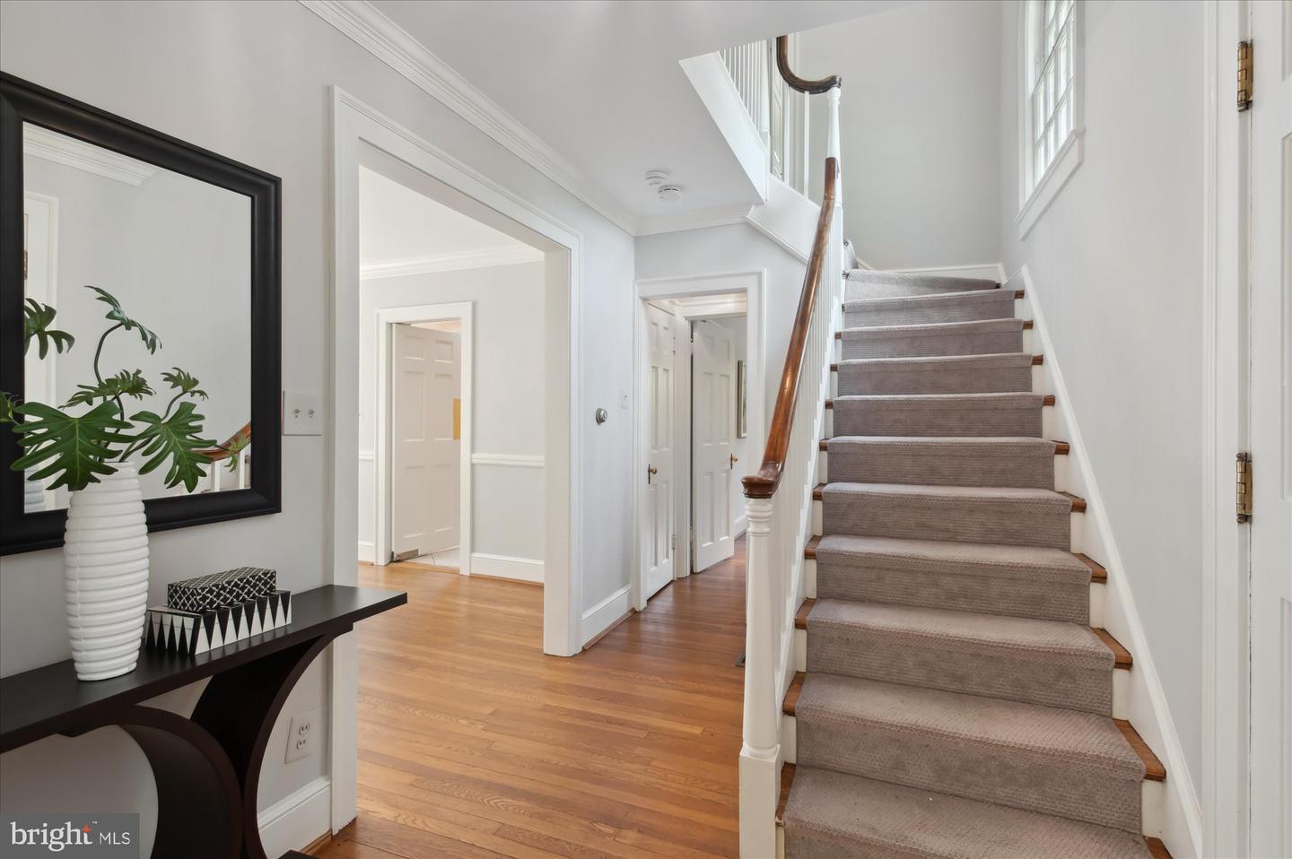 3614 N ABINGDON ST, ARLINGTON, Virginia 22207, 4 Bedrooms Bedrooms, ,3 BathroomsBathrooms,Residential,For sale,3614 N ABINGDON ST,VAAR2061164 MLS # VAAR2061164