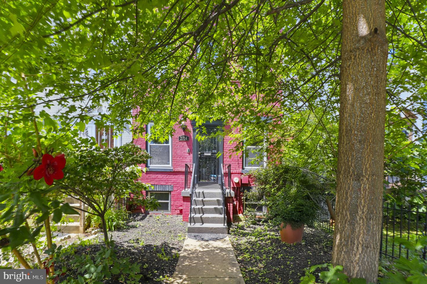 2714 10TH ST NE, WASHINGTON, District Of Columbia 20018, 3 Bedrooms Bedrooms, ,3 BathroomsBathrooms,Residential,For sale,2714 10TH ST NE,DCDC2211420 MLS # DCDC2211420