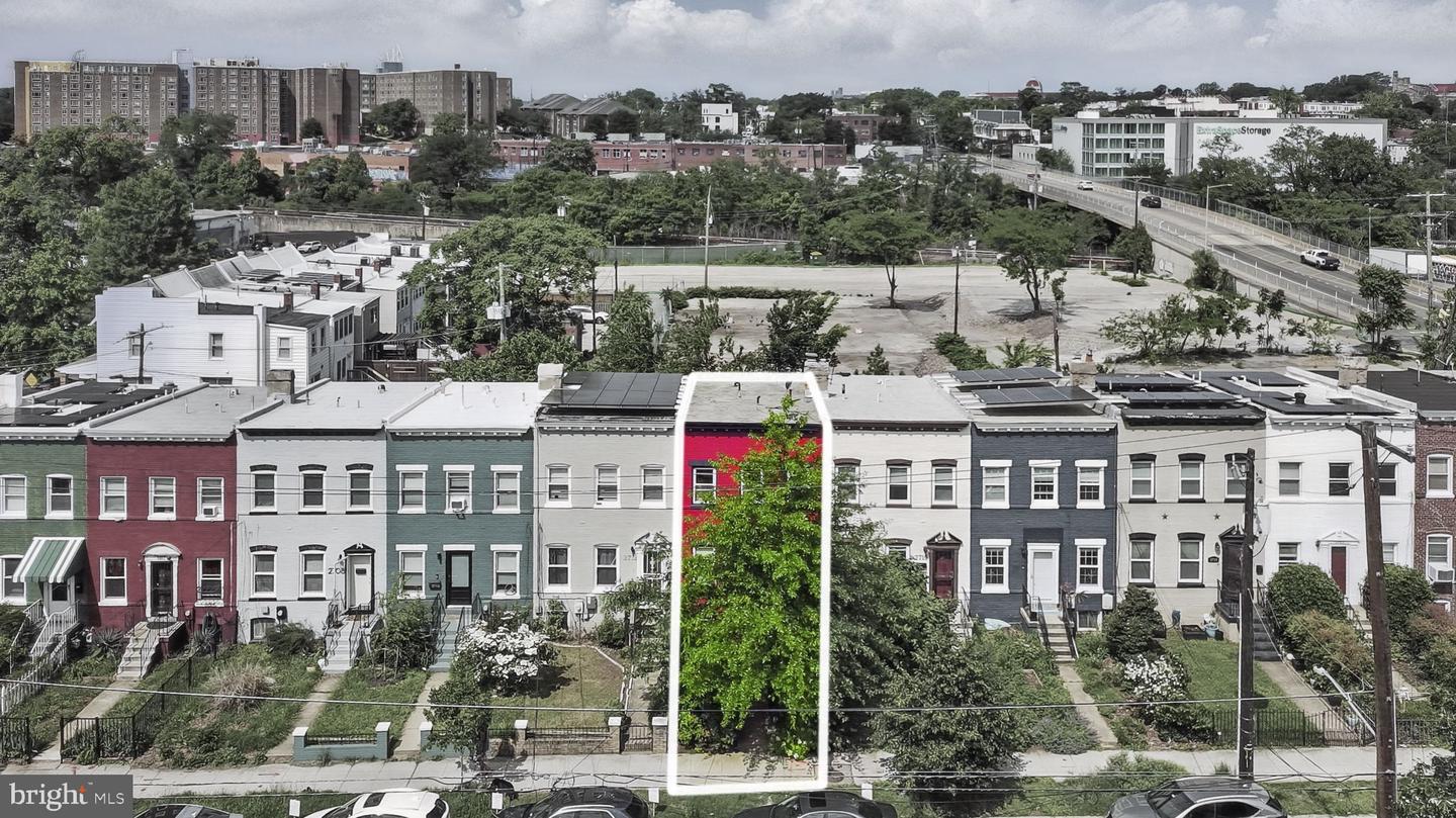 2714 10TH ST NE, WASHINGTON, District Of Columbia 20018, 3 Bedrooms Bedrooms, ,3 BathroomsBathrooms,Residential,For sale,2714 10TH ST NE,DCDC2211420 MLS # DCDC2211420