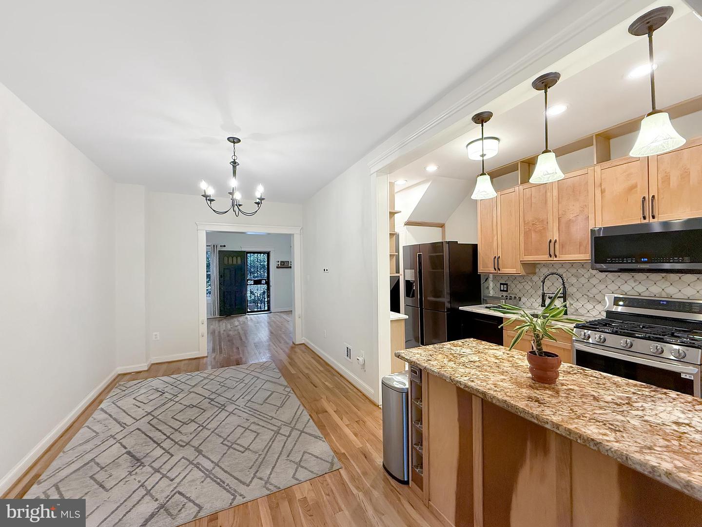 2714 10TH ST NE, WASHINGTON, District Of Columbia 20018, 3 Bedrooms Bedrooms, ,3 BathroomsBathrooms,Residential,For sale,2714 10TH ST NE,DCDC2211420 MLS # DCDC2211420