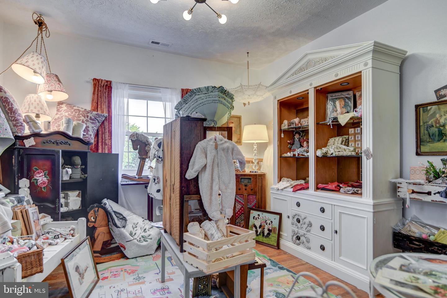 2770 W LYNCHBURG SALEM TPKE, BEDFORD, Virginia 24523, 3 Bedrooms Bedrooms, ,1 BathroomBathrooms,Residential,For sale,2770 W LYNCHBURG SALEM TPKE,VABV2000226 MLS # VABV2000226