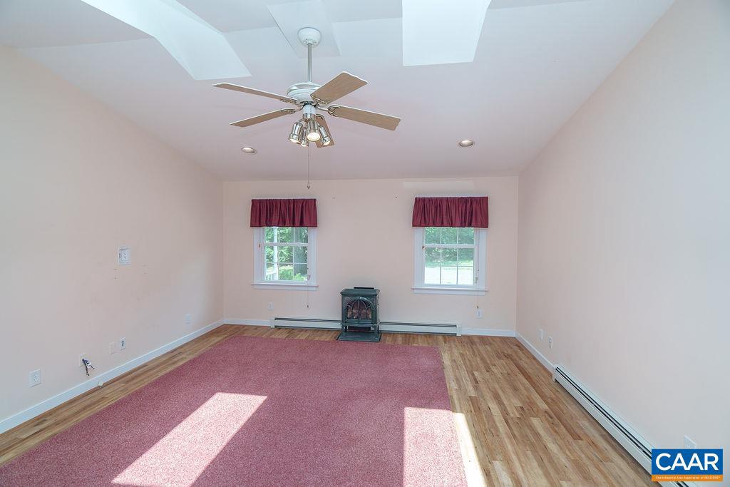 3375 PREDDY CREEK RD, CHARLOTTESVILLE, Virginia 22911, 4 Bedrooms Bedrooms, ,2 BathroomsBathrooms,Residential,For sale,3375 PREDDY CREEK RD,666978 MLS # 666978