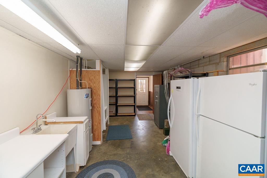 3375 PREDDY CREEK RD, CHARLOTTESVILLE, Virginia 22911, 4 Bedrooms Bedrooms, ,2 BathroomsBathrooms,Residential,For sale,3375 PREDDY CREEK RD,666978 MLS # 666978