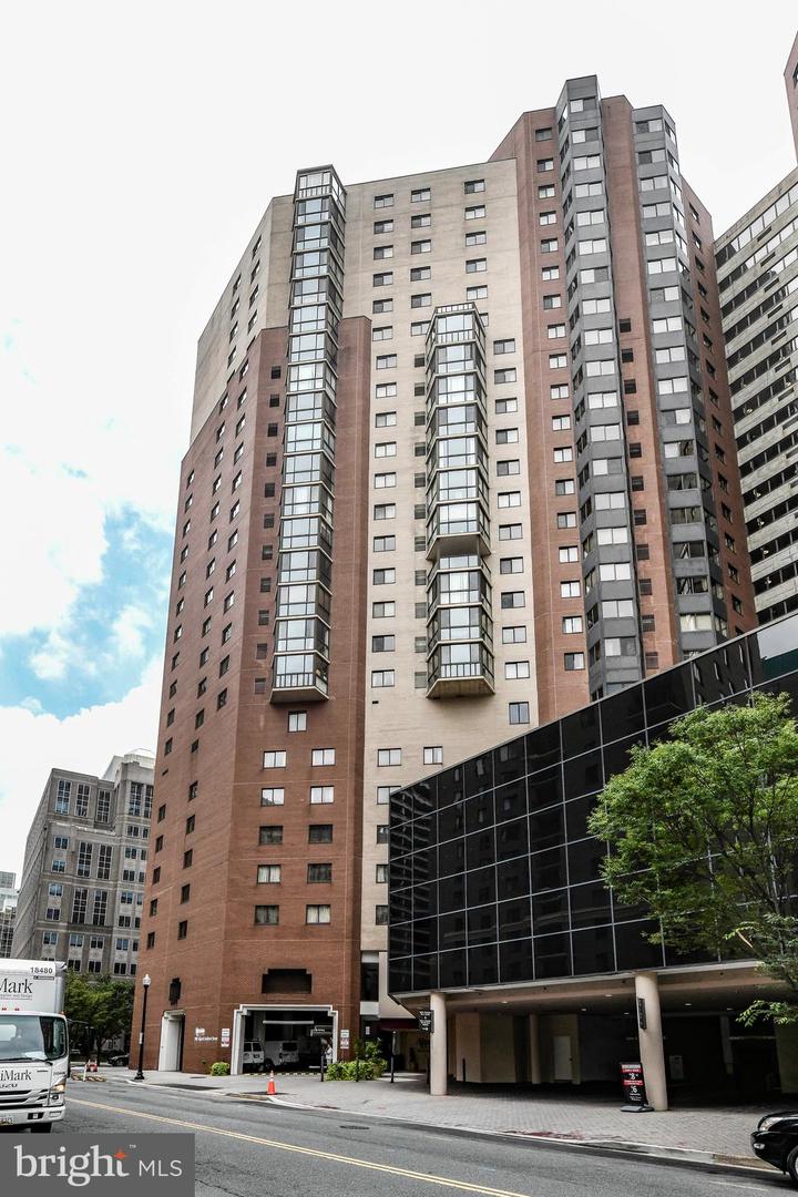 900 N STAFFORD ST #1112, ARLINGTON, Virginia 22203, 1 Bedroom Bedrooms, 6 Rooms Rooms,1 BathroomBathrooms,Residential,For sale,900 N STAFFORD ST #1112,VAAR2061148 MLS # VAAR2061148