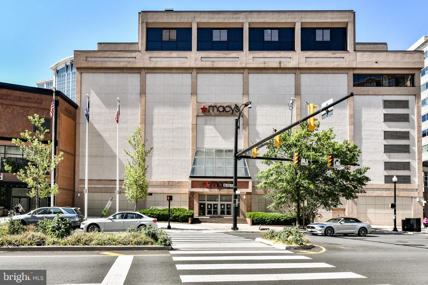 900 N STAFFORD ST #1112, ARLINGTON, Virginia 22203, 1 Bedroom Bedrooms, 6 Rooms Rooms,1 BathroomBathrooms,Residential,For sale,900 N STAFFORD ST #1112,VAAR2061148 MLS # VAAR2061148