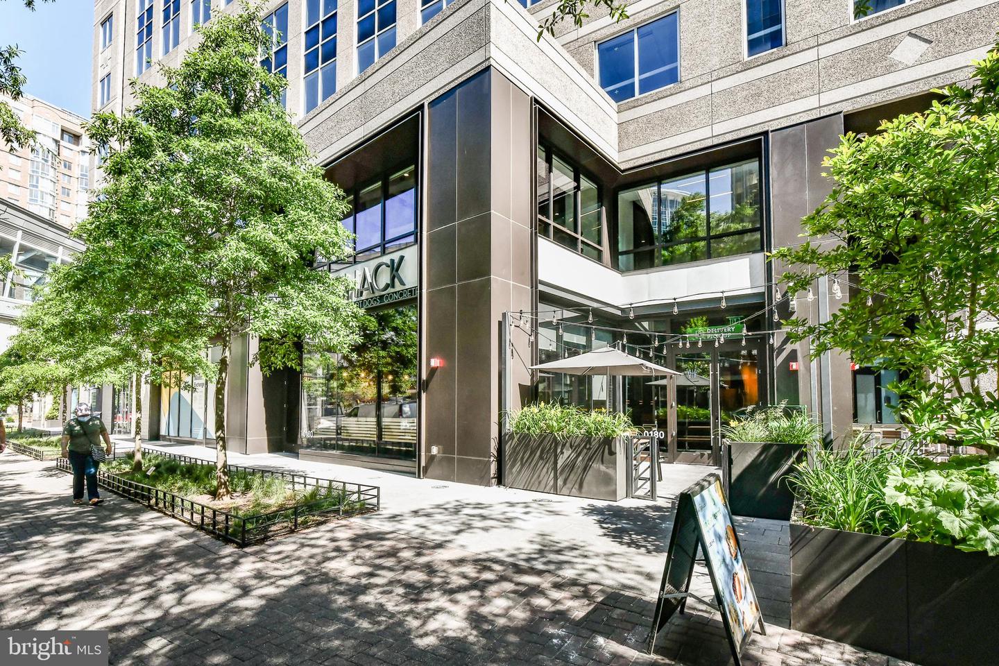900 N STAFFORD ST #1112, ARLINGTON, Virginia 22203, 1 Bedroom Bedrooms, 6 Rooms Rooms,1 BathroomBathrooms,Residential,For sale,900 N STAFFORD ST #1112,VAAR2061148 MLS # VAAR2061148