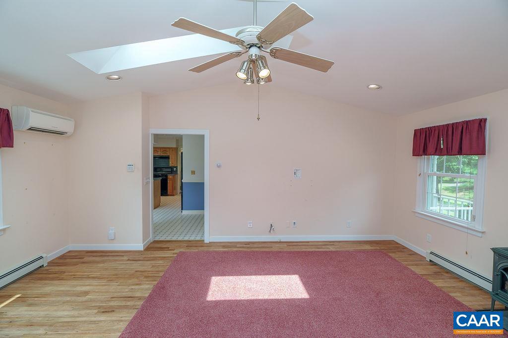 3365 PREDDY CREEK RD, CHARLOTTESVILLE, Virginia 22911, 4 Bedrooms Bedrooms, ,2 BathroomsBathrooms,Residential,For sale,3365 PREDDY CREEK RD,666979 MLS # 666979