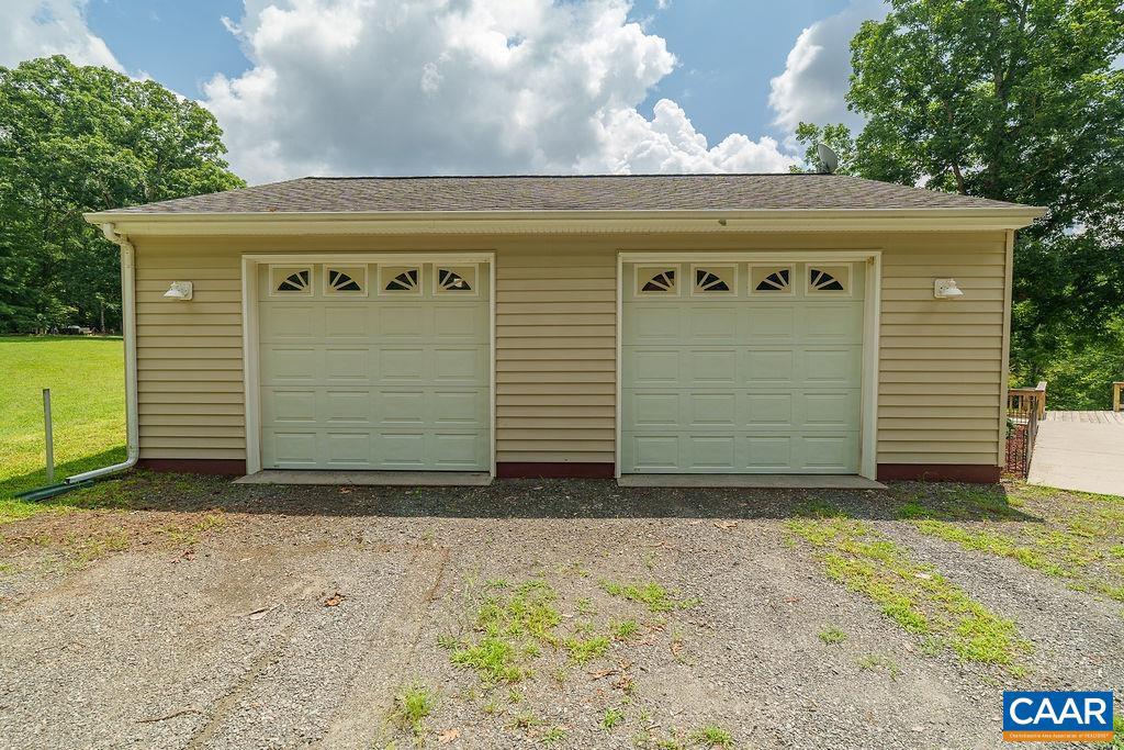 3365 PREDDY CREEK RD, CHARLOTTESVILLE, Virginia 22911, 4 Bedrooms Bedrooms, ,2 BathroomsBathrooms,Residential,For sale,3365 PREDDY CREEK RD,666979 MLS # 666979