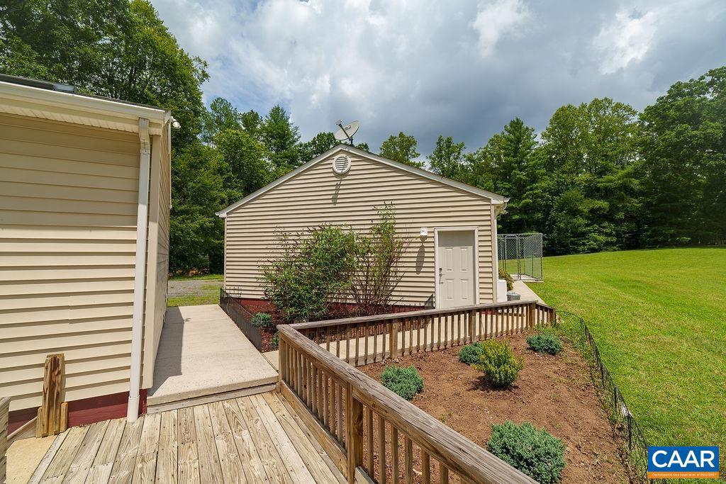 3365 PREDDY CREEK RD, CHARLOTTESVILLE, Virginia 22911, 4 Bedrooms Bedrooms, ,2 BathroomsBathrooms,Residential,For sale,3365 PREDDY CREEK RD,666979 MLS # 666979