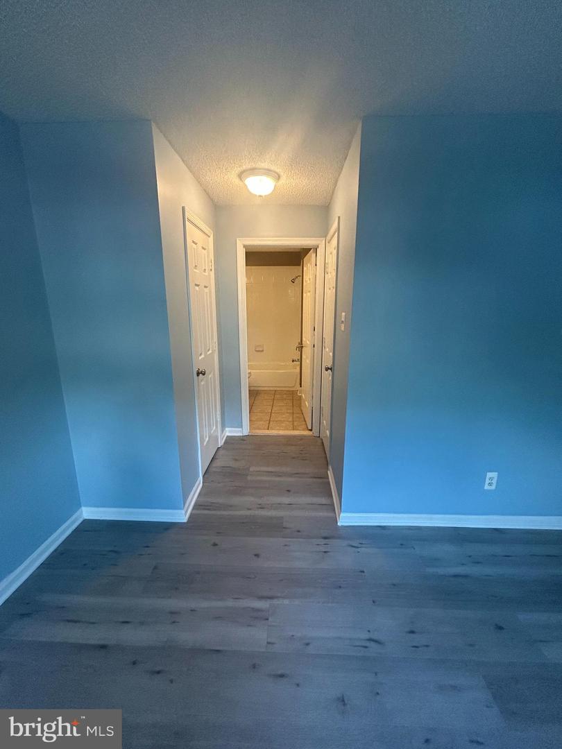 12113 GREENWAY CT #101, FAIRFAX, Virginia 22033, 3 Bedrooms Bedrooms, ,2 BathroomsBathrooms,Residential,For sale,12113 GREENWAY CT #101,VAFX2203976 MLS # VAFX2203976