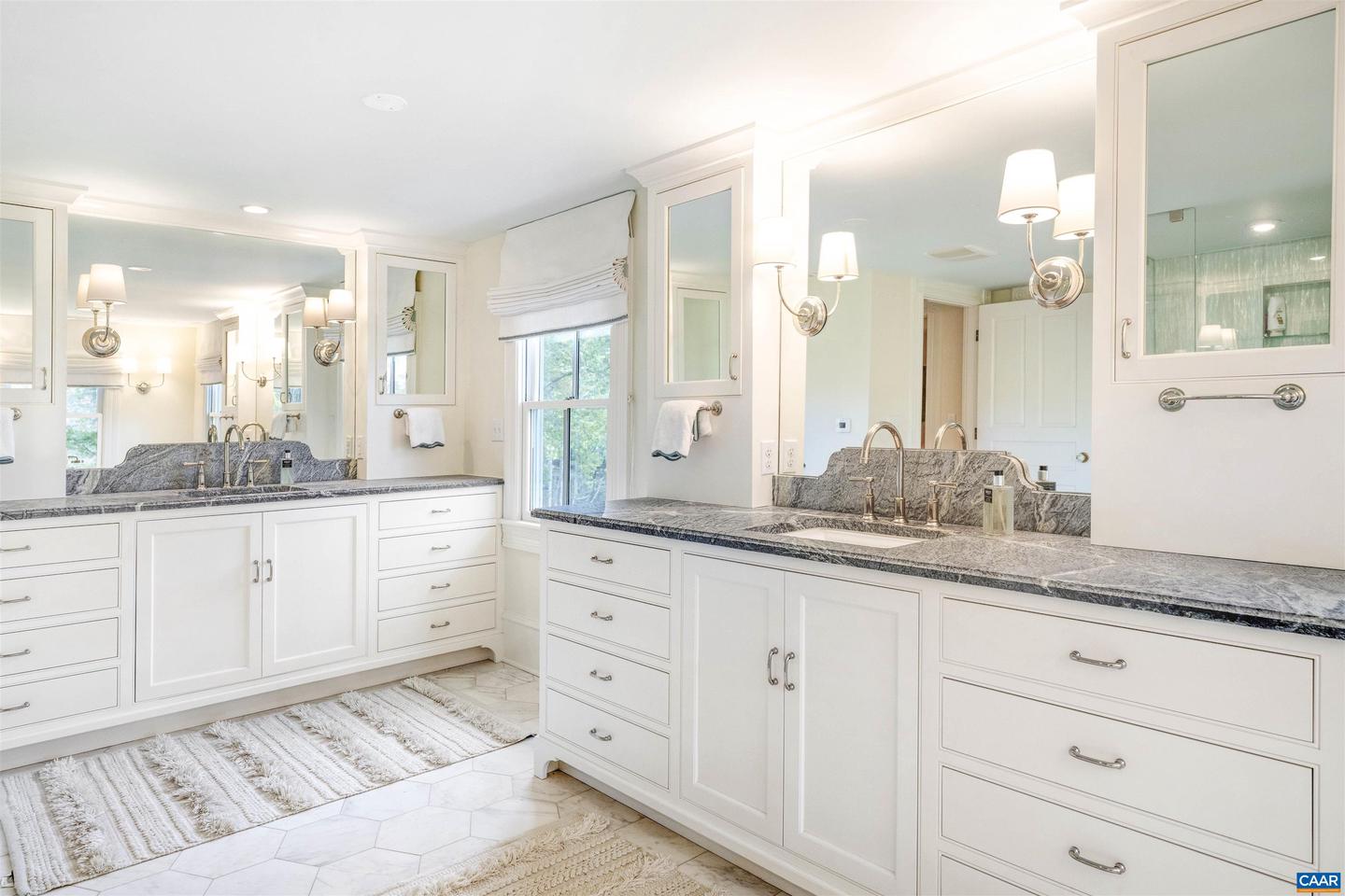 3652 IRONWOOD LN, CHARLOTTESVILLE, Virginia 22901, 4 Bedrooms Bedrooms, ,4 BathroomsBathrooms,Residential,For sale,3652 IRONWOOD LN,657943 MLS # 657943
