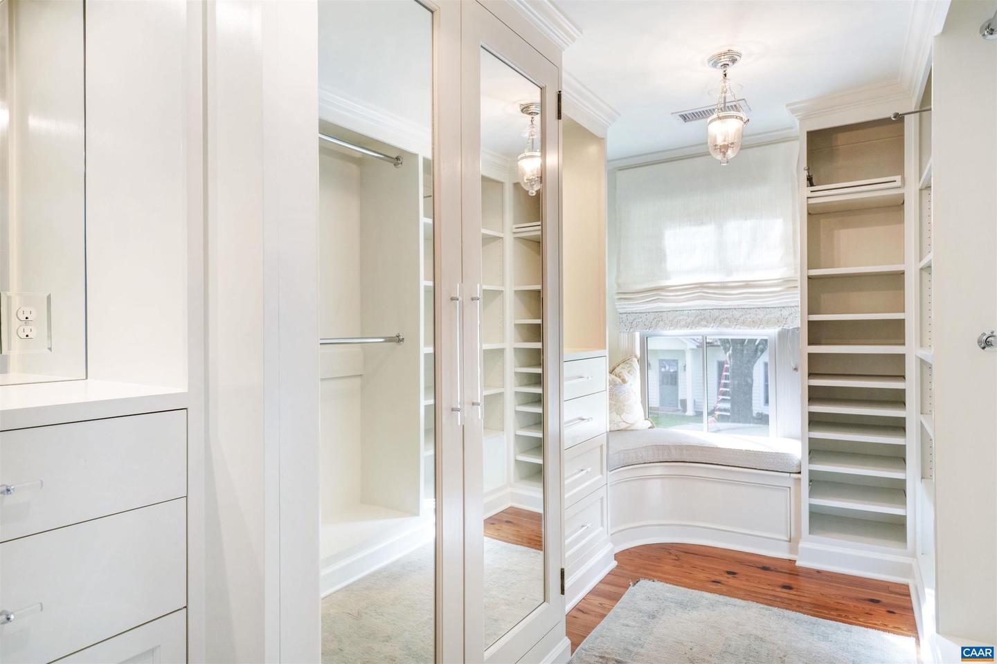 3652 IRONWOOD LN, CHARLOTTESVILLE, Virginia 22901, 4 Bedrooms Bedrooms, ,4 BathroomsBathrooms,Residential,For sale,3652 IRONWOOD LN,657943 MLS # 657943