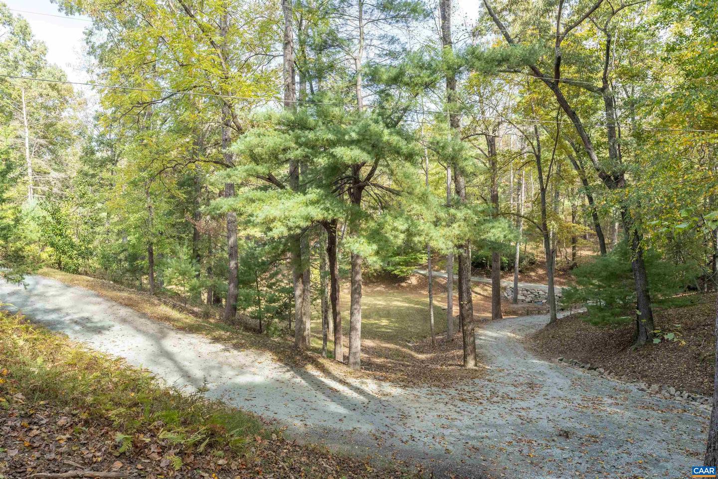 3652 IRONWOOD LN, CHARLOTTESVILLE, Virginia 22901, 4 Bedrooms Bedrooms, ,4 BathroomsBathrooms,Residential,For sale,3652 IRONWOOD LN,657943 MLS # 657943