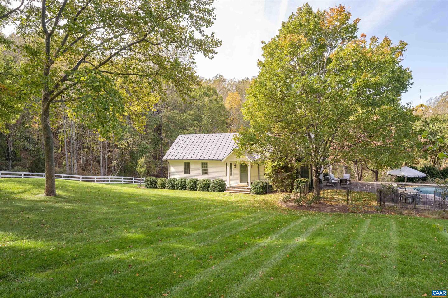 3652 IRONWOOD LN, CHARLOTTESVILLE, Virginia 22901, 4 Bedrooms Bedrooms, ,4 BathroomsBathrooms,Residential,For sale,3652 IRONWOOD LN,657943 MLS # 657943