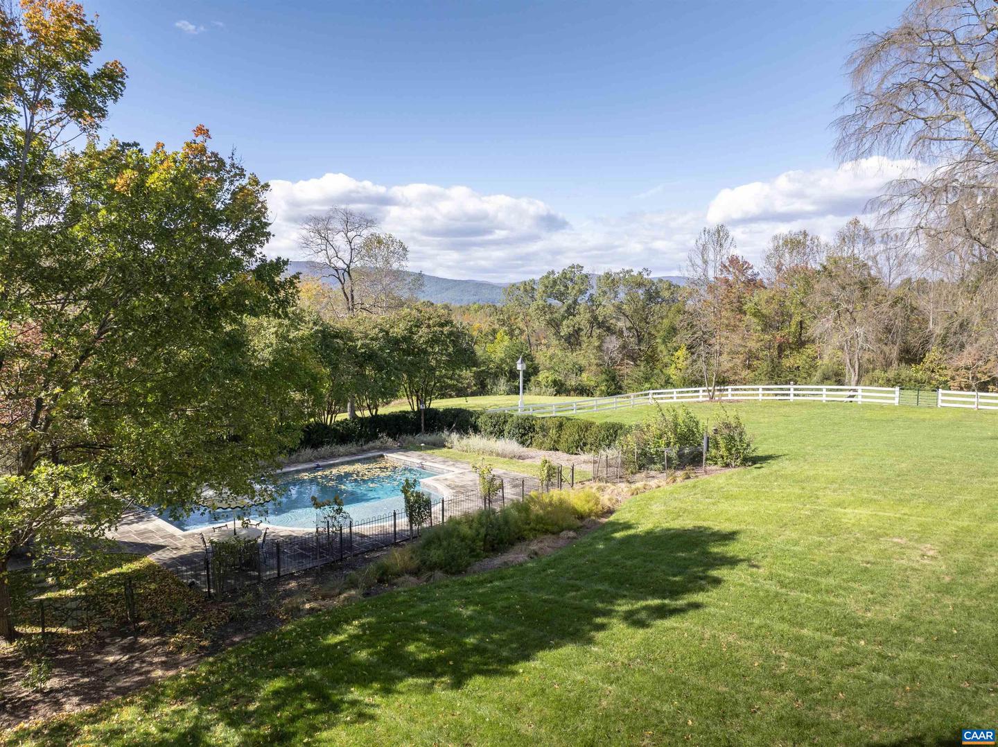 3652 IRONWOOD LN, CHARLOTTESVILLE, Virginia 22901, 4 Bedrooms Bedrooms, ,4 BathroomsBathrooms,Residential,For sale,3652 IRONWOOD LN,657943 MLS # 657943