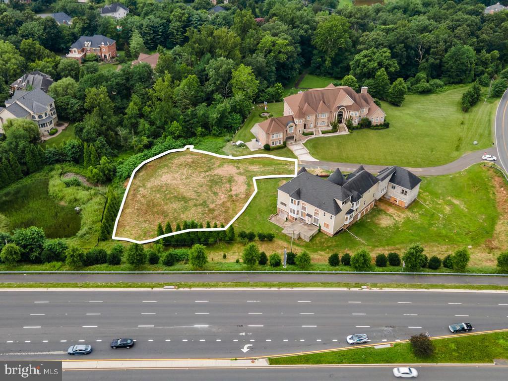 11703 SUGARLAND RD, HERNDON, Virginia 20170, ,Land,For sale,11703 SUGARLAND RD,VAFX2256848 MLS # VAFX2256848