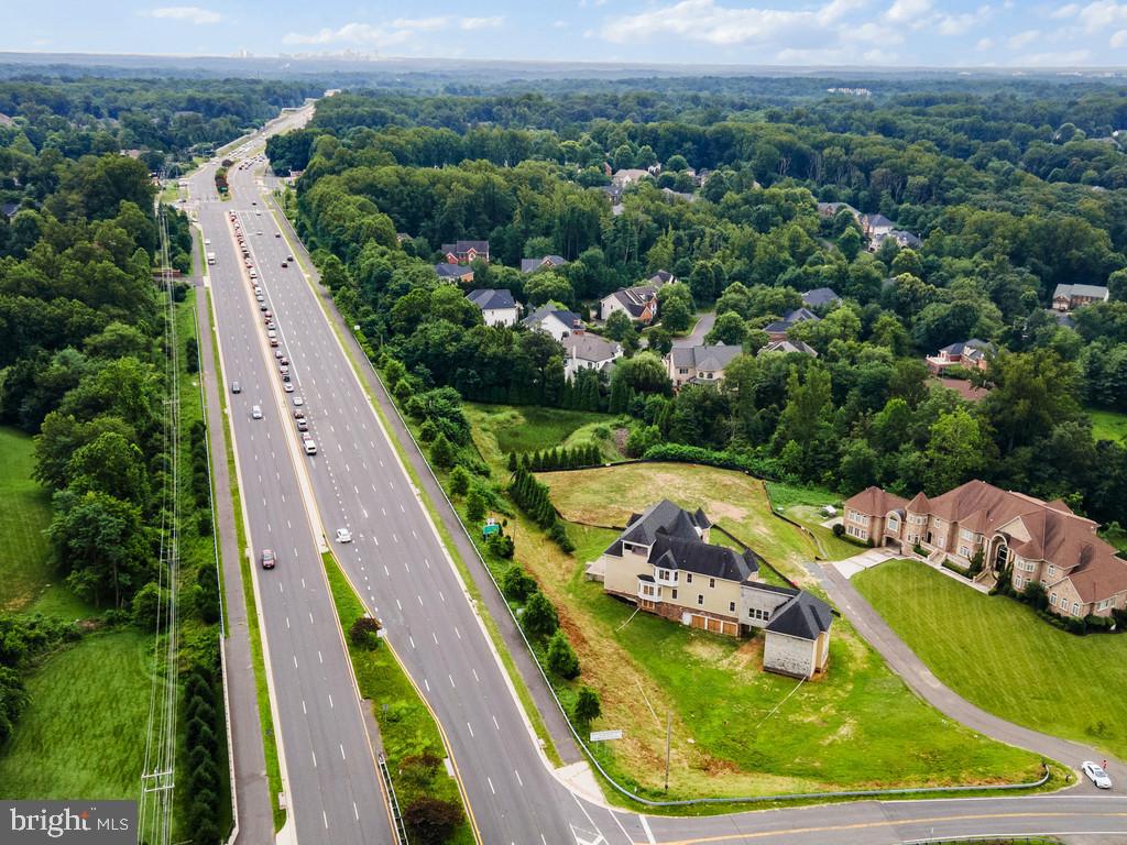 11703 SUGARLAND RD, HERNDON, Virginia 20170, ,Land,For sale,11703 SUGARLAND RD,VAFX2256848 MLS # VAFX2256848