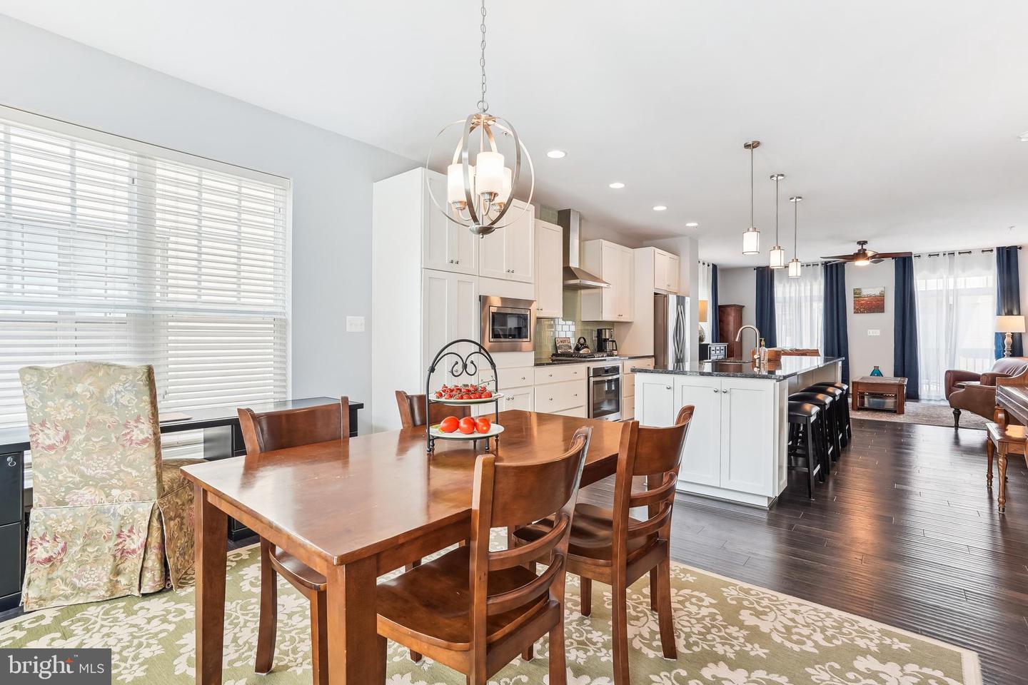 415 BICKSLER SQ SE, LEESBURG, Virginia 20175, 4 Bedrooms Bedrooms, ,4 BathroomsBathrooms,Residential,For sale,415 BICKSLER SQ SE,VALO2086854 MLS # VALO2086854