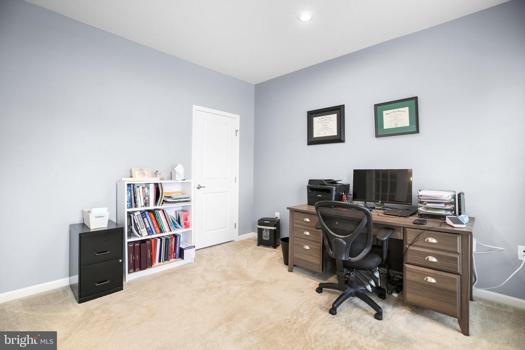 8722 WILMORE LN, SPOTSYLVANIA, Virginia 22553, 3 Bedrooms Bedrooms, ,3 BathroomsBathrooms,Residential,8722 WILMORE LN,VASP2033548 MLS # VASP2033548