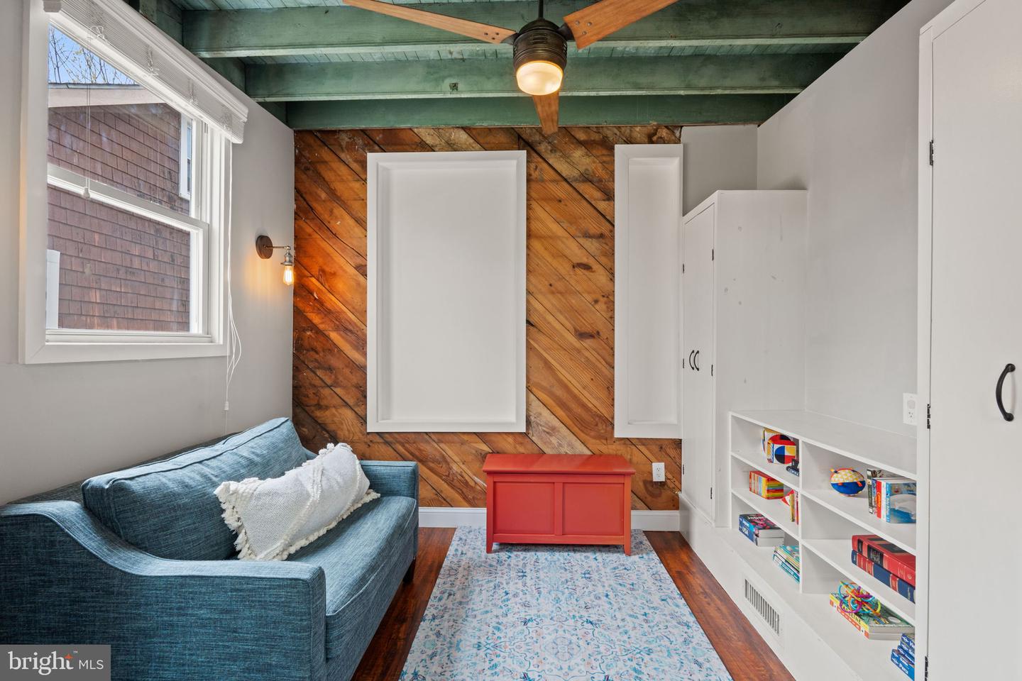 2804 MYRTLE AVE NE, WASHINGTON, District Of Columbia 20018, 3 Bedrooms Bedrooms, ,3 BathroomsBathrooms,Residential,For sale,2804 MYRTLE AVE NE,DCDC2191398 MLS # DCDC2191398