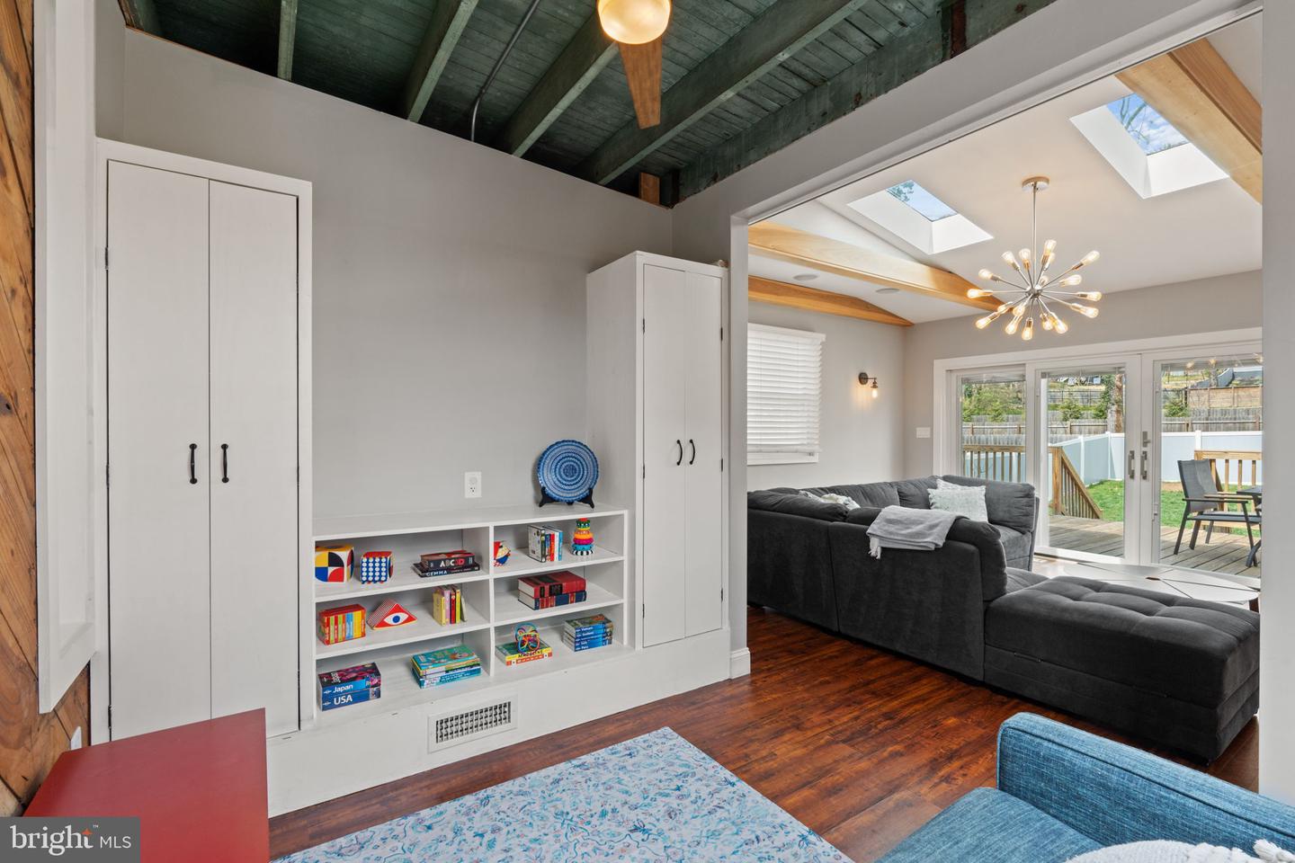 2804 MYRTLE AVE NE, WASHINGTON, District Of Columbia 20018, 3 Bedrooms Bedrooms, ,3 BathroomsBathrooms,Residential,For sale,2804 MYRTLE AVE NE,DCDC2191398 MLS # DCDC2191398