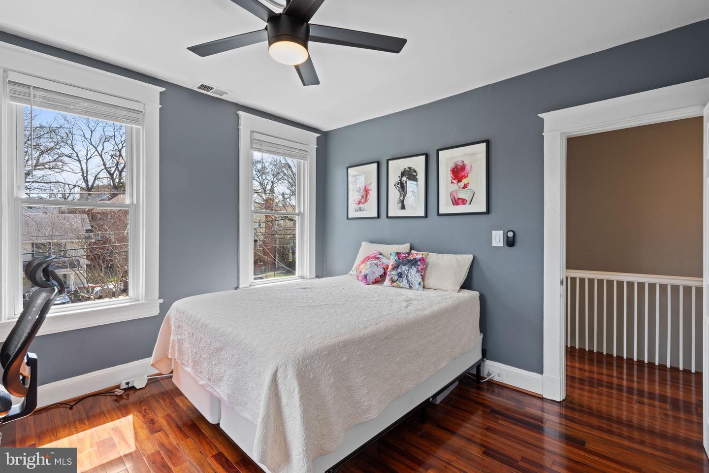 2804 MYRTLE AVE NE, WASHINGTON, District Of Columbia 20018, 3 Bedrooms Bedrooms, ,3 BathroomsBathrooms,Residential,For sale,2804 MYRTLE AVE NE,DCDC2191398 MLS # DCDC2191398