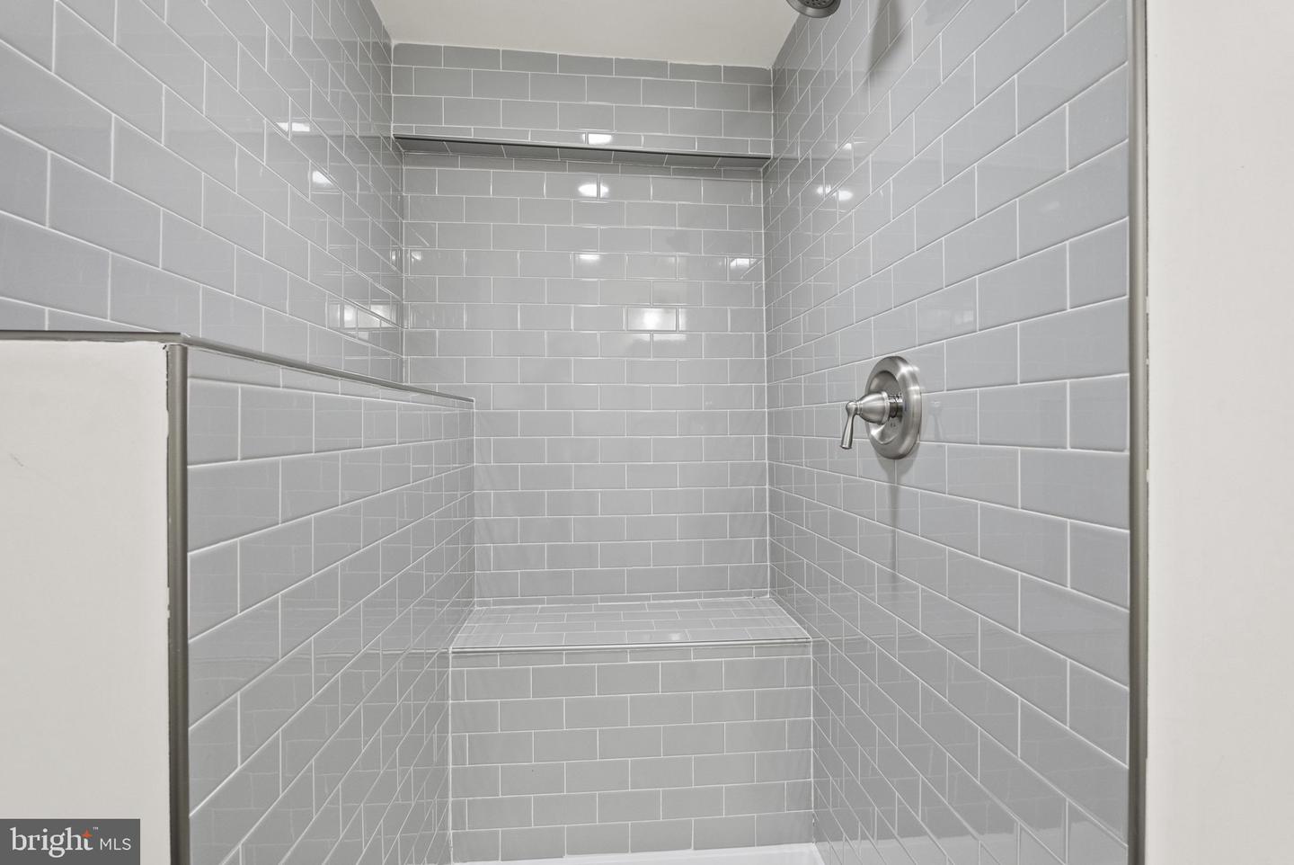 2804 MYRTLE AVE NE, WASHINGTON, District Of Columbia 20018, 3 Bedrooms Bedrooms, ,3 BathroomsBathrooms,Residential,For sale,2804 MYRTLE AVE NE,DCDC2191398 MLS # DCDC2191398