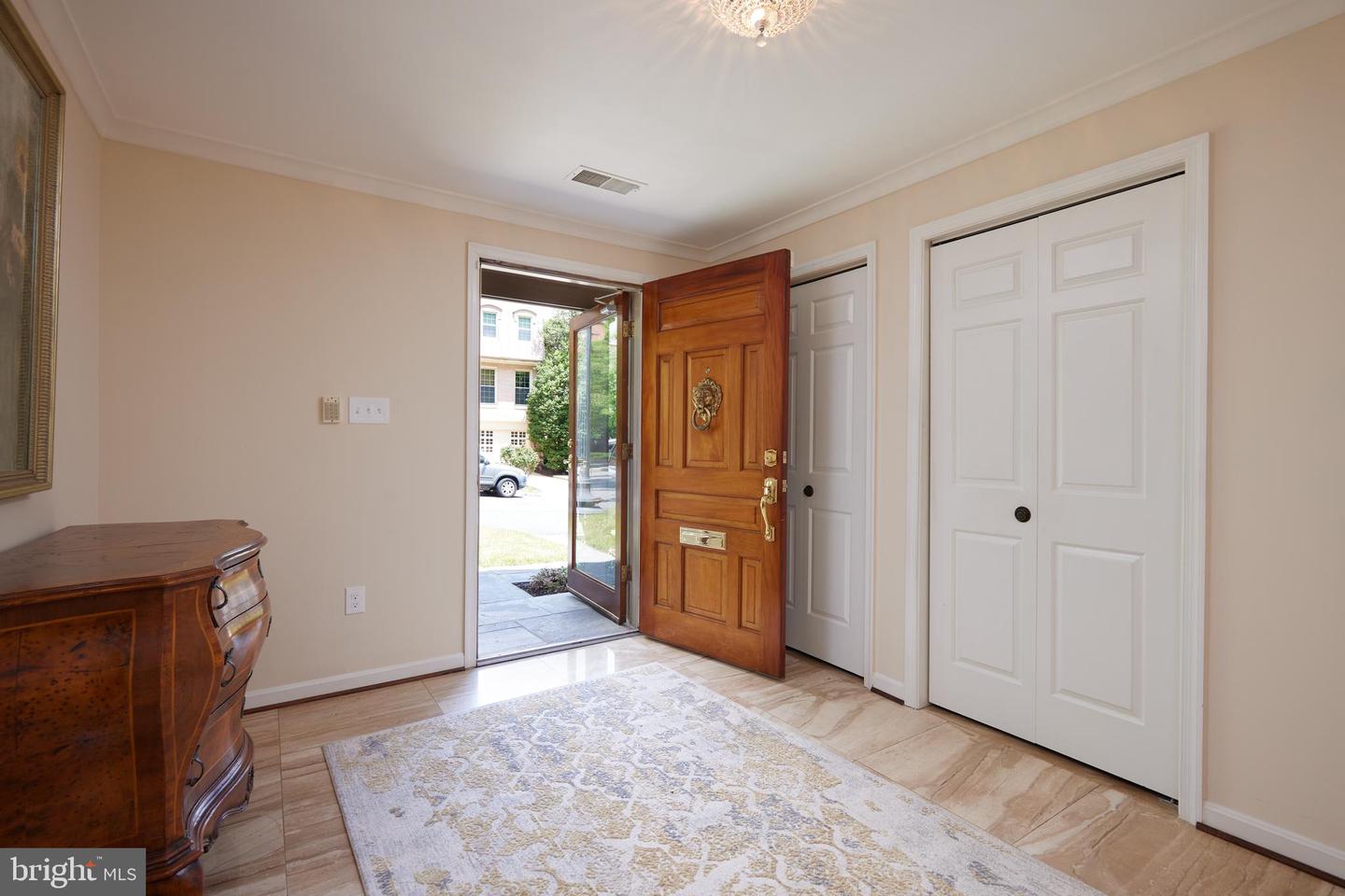 2712 UNICORN LN NW, WASHINGTON, District Of Columbia 20015, 4 Bedrooms Bedrooms, ,3 BathroomsBathrooms,Residential,For sale,2712 UNICORN LN NW,DCDC2192270 MLS # DCDC2192270