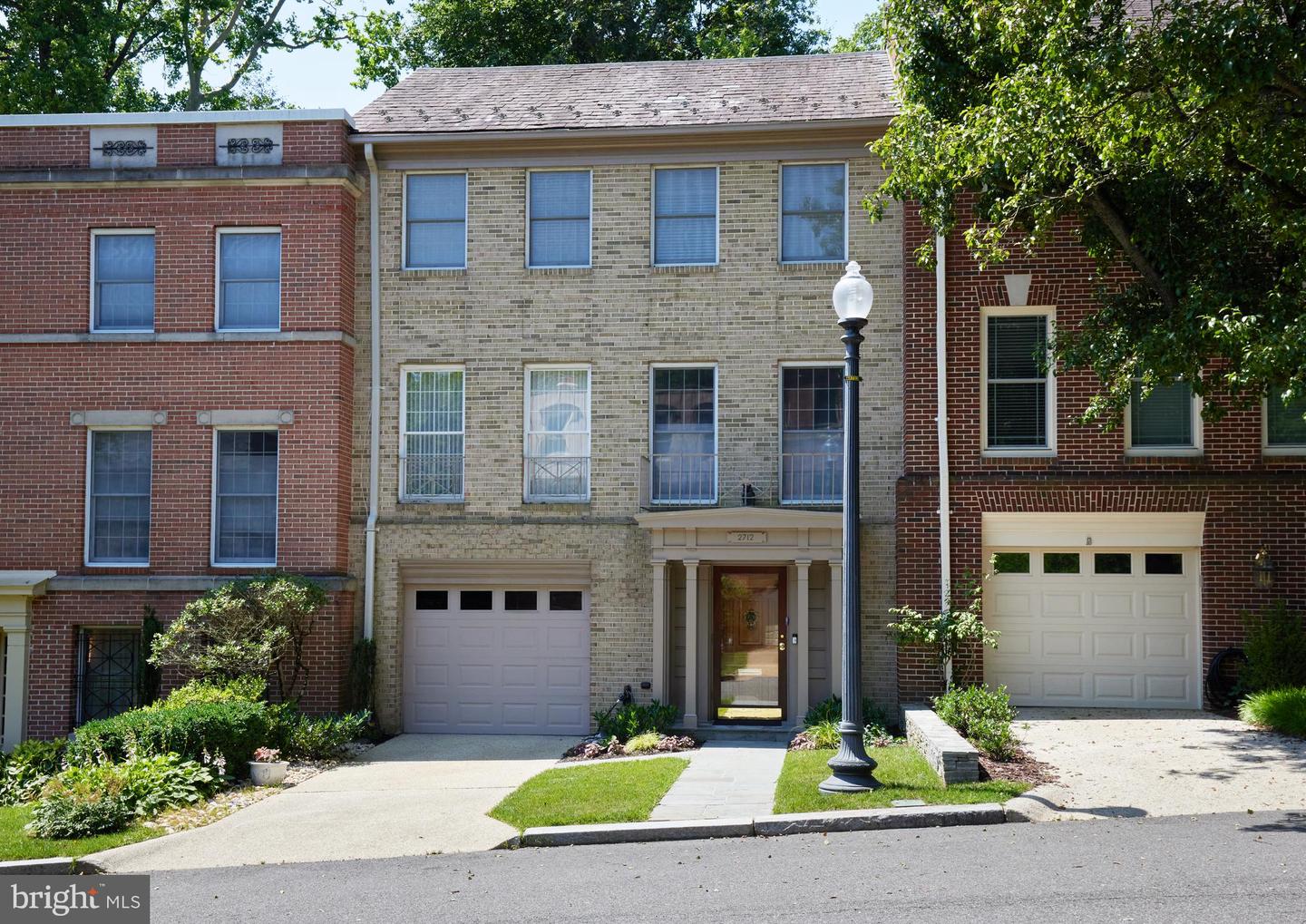 2712 UNICORN LN NW, WASHINGTON, District Of Columbia 20015, 4 Bedrooms Bedrooms, ,3 BathroomsBathrooms,Residential,For sale,2712 UNICORN LN NW,DCDC2192270 MLS # DCDC2192270