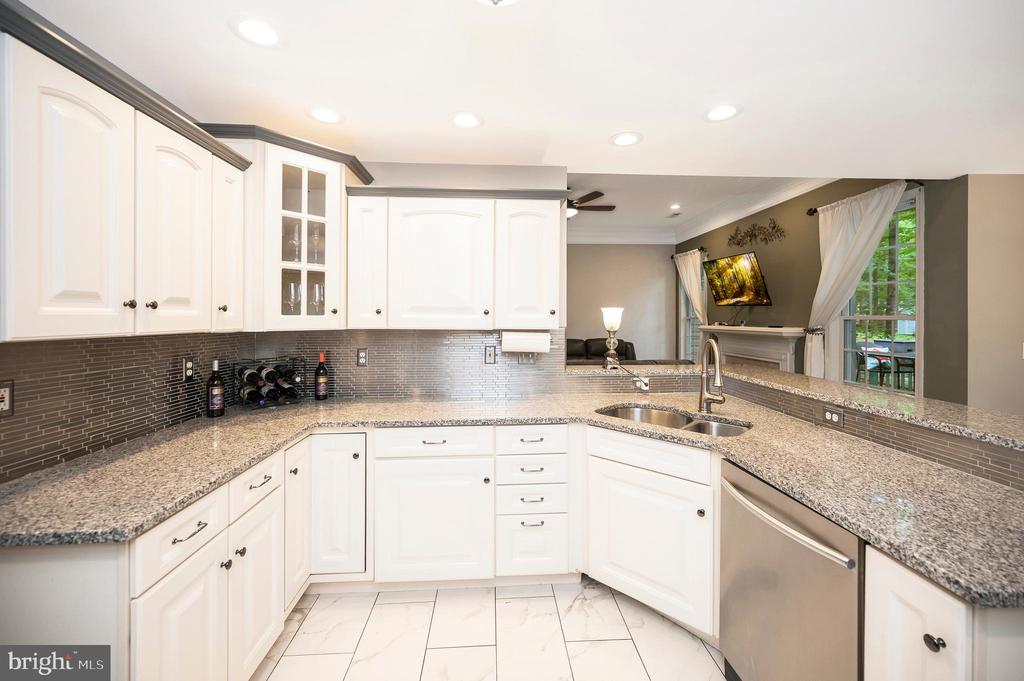 403 WESTOVER PKWY, LOCUST GROVE, Virginia 22508, 3 Bedrooms Bedrooms, ,2 BathroomsBathrooms,Residential,NONE AVAILABLE,403 WESTOVER PKWY,VAOR2010146 MLS # VAOR2010146