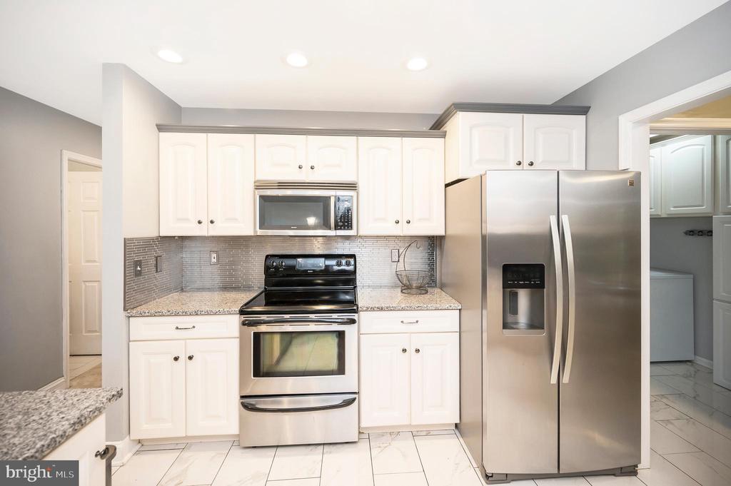 403 WESTOVER PKWY, LOCUST GROVE, Virginia 22508, 3 Bedrooms Bedrooms, ,2 BathroomsBathrooms,Residential,NONE AVAILABLE,403 WESTOVER PKWY,VAOR2010146 MLS # VAOR2010146
