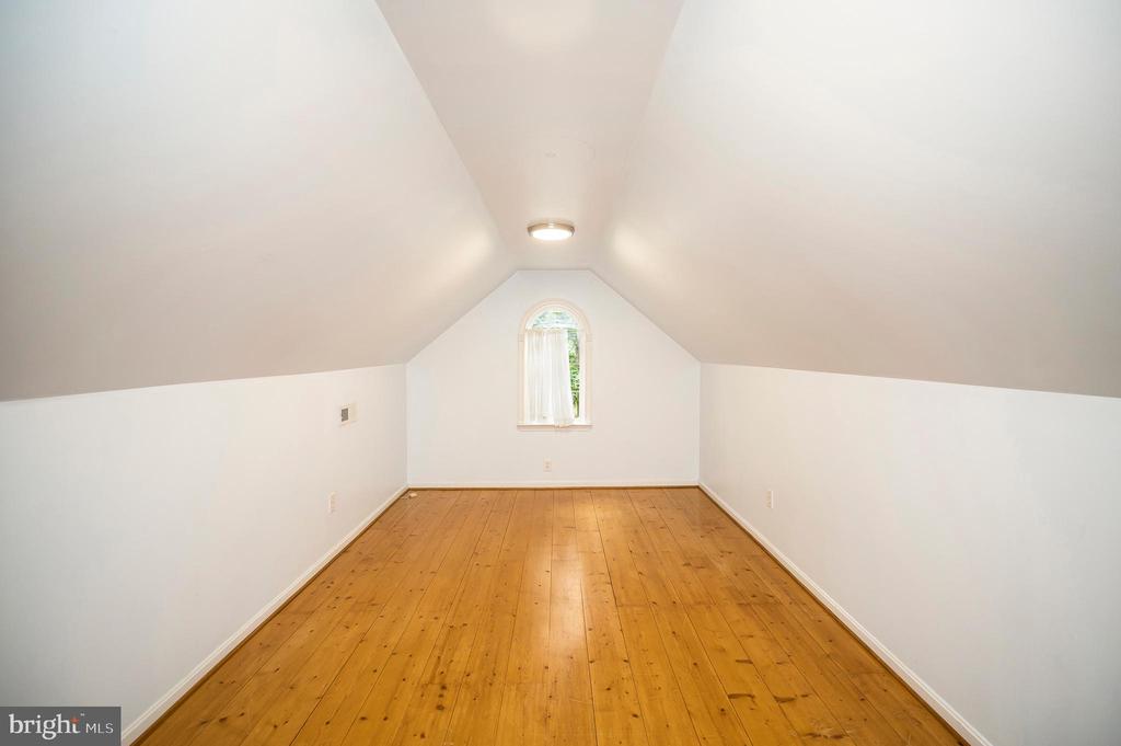 403 WESTOVER PKWY, LOCUST GROVE, Virginia 22508, 3 Bedrooms Bedrooms, ,2 BathroomsBathrooms,Residential,NONE AVAILABLE,403 WESTOVER PKWY,VAOR2010146 MLS # VAOR2010146