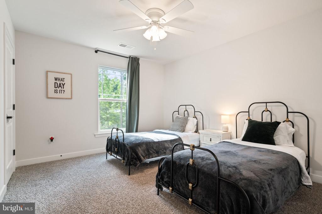 12819 FAULCONERS COURT, SPOTSYLVANIA, Virginia 22551, 4 Bedrooms Bedrooms, ,2 BathroomsBathrooms,Residential,12819 FAULCONERS COURT,VASP2034640 MLS # VASP2034640