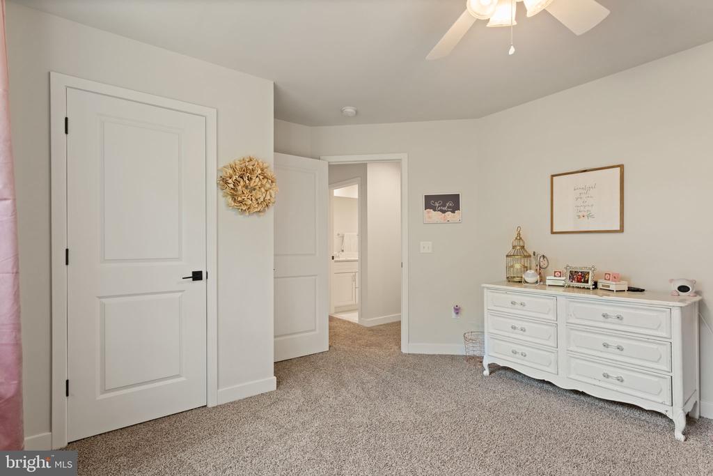 12819 FAULCONERS COURT, SPOTSYLVANIA, Virginia 22551, 4 Bedrooms Bedrooms, ,2 BathroomsBathrooms,Residential,12819 FAULCONERS COURT,VASP2034640 MLS # VASP2034640
