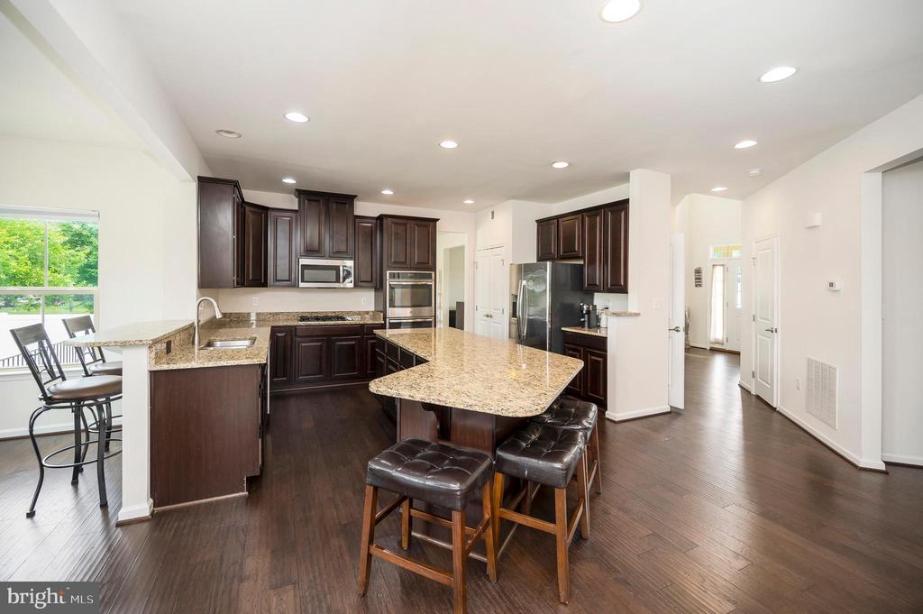10512 NAPOLEON ST, FREDERICKSBURG, Virginia 22408, 4 Bedrooms Bedrooms, ,4 BathroomsBathrooms,Residential,10512 NAPOLEON ST,VASP2034664 MLS # VASP2034664