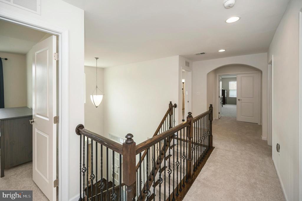 10512 NAPOLEON ST, FREDERICKSBURG, Virginia 22408, 4 Bedrooms Bedrooms, ,4 BathroomsBathrooms,Residential,10512 NAPOLEON ST,VASP2034664 MLS # VASP2034664