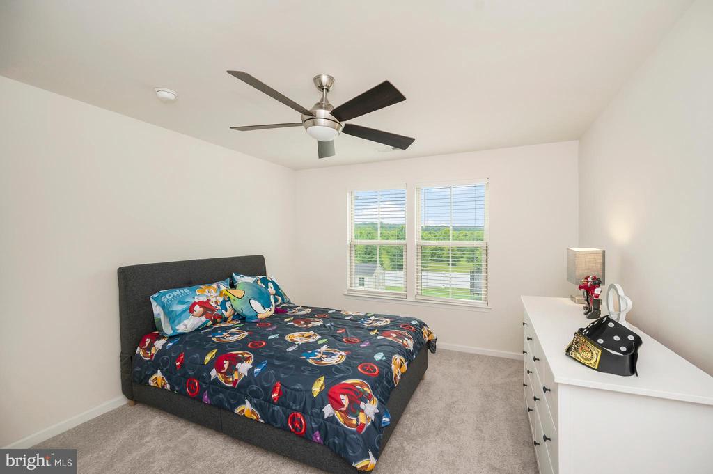 10512 NAPOLEON ST, FREDERICKSBURG, Virginia 22408, 4 Bedrooms Bedrooms, ,4 BathroomsBathrooms,Residential,10512 NAPOLEON ST,VASP2034664 MLS # VASP2034664