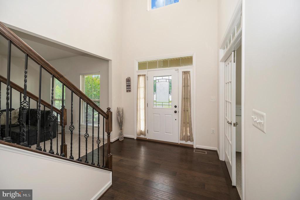 10512 NAPOLEON ST, FREDERICKSBURG, Virginia 22408, 4 Bedrooms Bedrooms, ,4 BathroomsBathrooms,Residential,10512 NAPOLEON ST,VASP2034664 MLS # VASP2034664