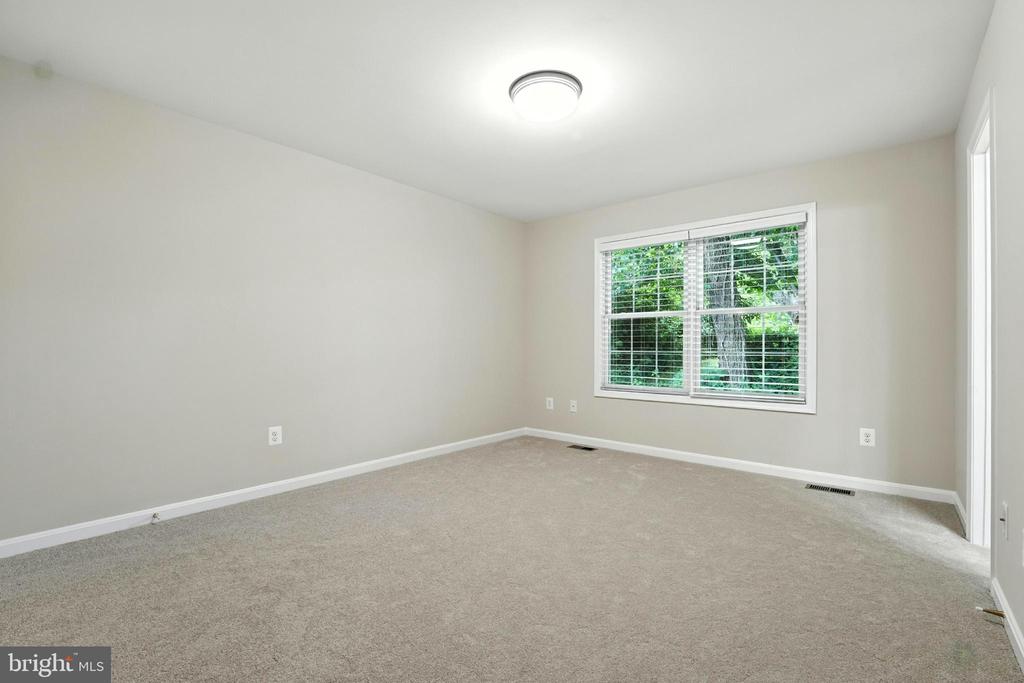 280 ALEXANDRIA PIKE, WARRENTON, Virginia 20186, 3 Bedrooms Bedrooms, ,3 BathroomsBathrooms,Residential,280 ALEXANDRIA PIKE,VAFQ2017428 MLS # VAFQ2017428