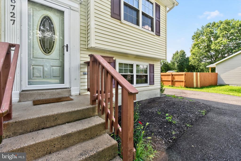 6727 WILLOWBROOK DR, BEALETON, Virginia, 3 Bedrooms Bedrooms, ,3 BathroomsBathrooms,Residential,6727 WILLOWBROOK DR,VAFQ2017470 MLS # VAFQ2017470