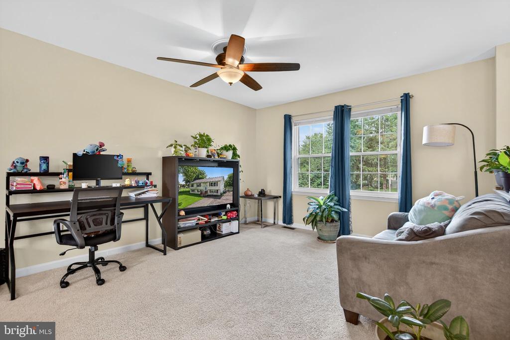6727 WILLOWBROOK DR, BEALETON, Virginia, 3 Bedrooms Bedrooms, ,3 BathroomsBathrooms,Residential,6727 WILLOWBROOK DR,VAFQ2017470 MLS # VAFQ2017470