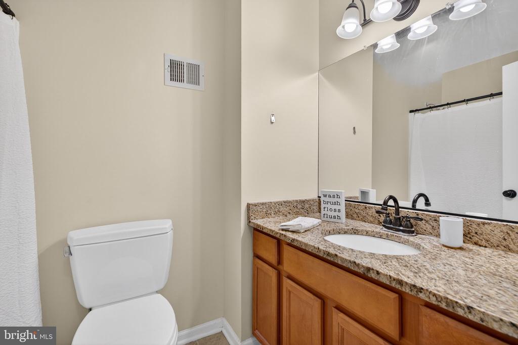 6727 WILLOWBROOK DR, BEALETON, Virginia, 3 Bedrooms Bedrooms, ,3 BathroomsBathrooms,Residential,6727 WILLOWBROOK DR,VAFQ2017470 MLS # VAFQ2017470