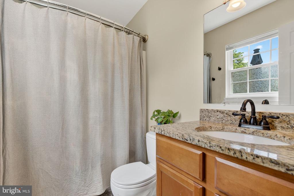 6727 WILLOWBROOK DR, BEALETON, Virginia, 3 Bedrooms Bedrooms, ,3 BathroomsBathrooms,Residential,6727 WILLOWBROOK DR,VAFQ2017470 MLS # VAFQ2017470