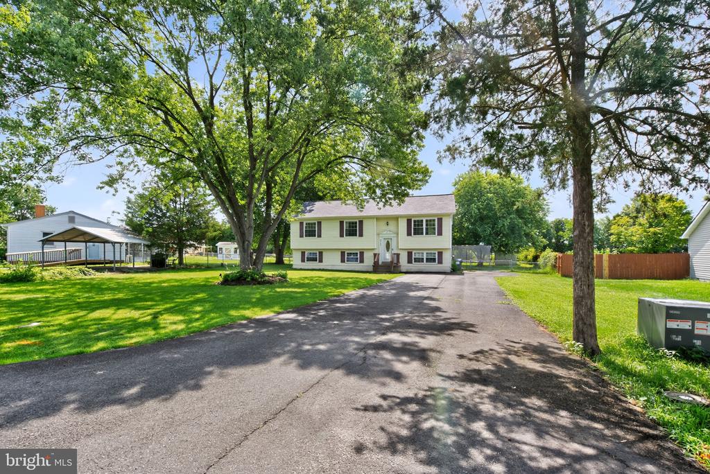 6727 WILLOWBROOK DR, BEALETON, Virginia, 3 Bedrooms Bedrooms, ,3 BathroomsBathrooms,Residential,6727 WILLOWBROOK DR,VAFQ2017470 MLS # VAFQ2017470
