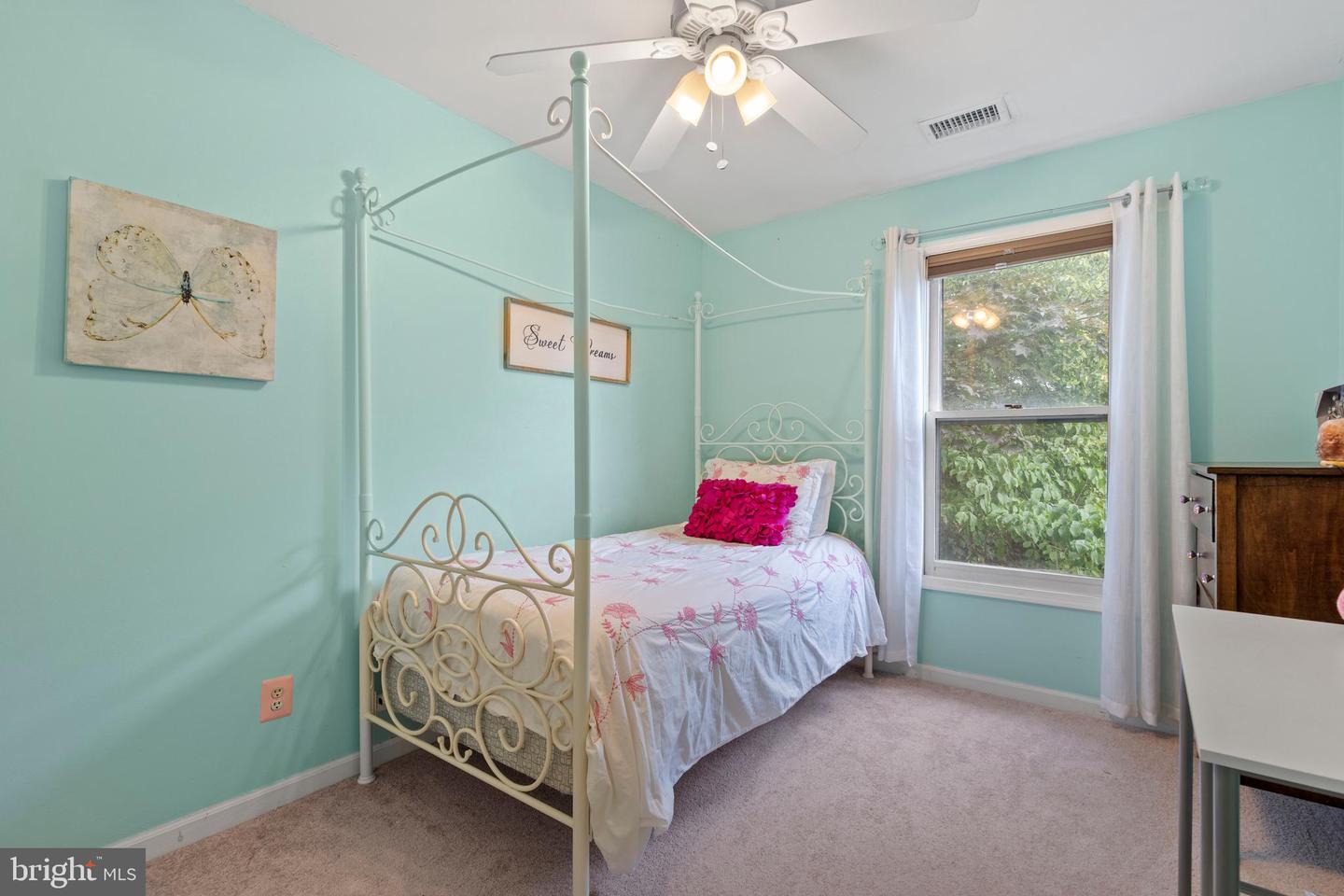 43774 LABURNUM SQ, ASHBURN, Virginia 20147, 3 Bedrooms Bedrooms, ,2 BathroomsBathrooms,Residential,For sale,43774 LABURNUM SQ,VALO2093714 MLS # VALO2093714
