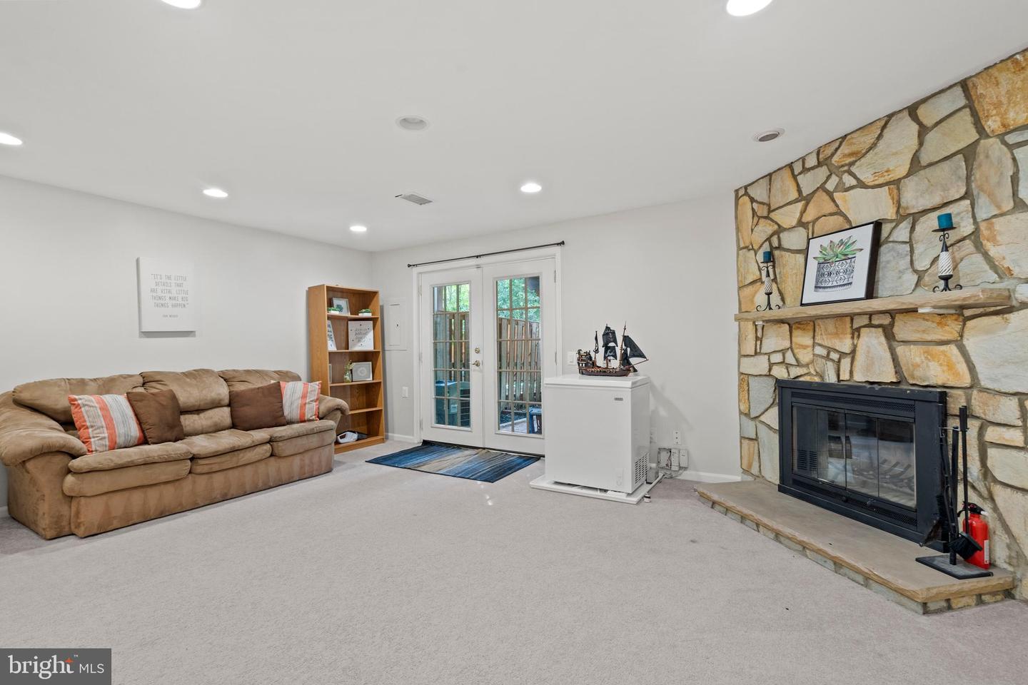 43774 LABURNUM SQ, ASHBURN, Virginia 20147, 3 Bedrooms Bedrooms, ,2 BathroomsBathrooms,Residential,For sale,43774 LABURNUM SQ,VALO2093714 MLS # VALO2093714