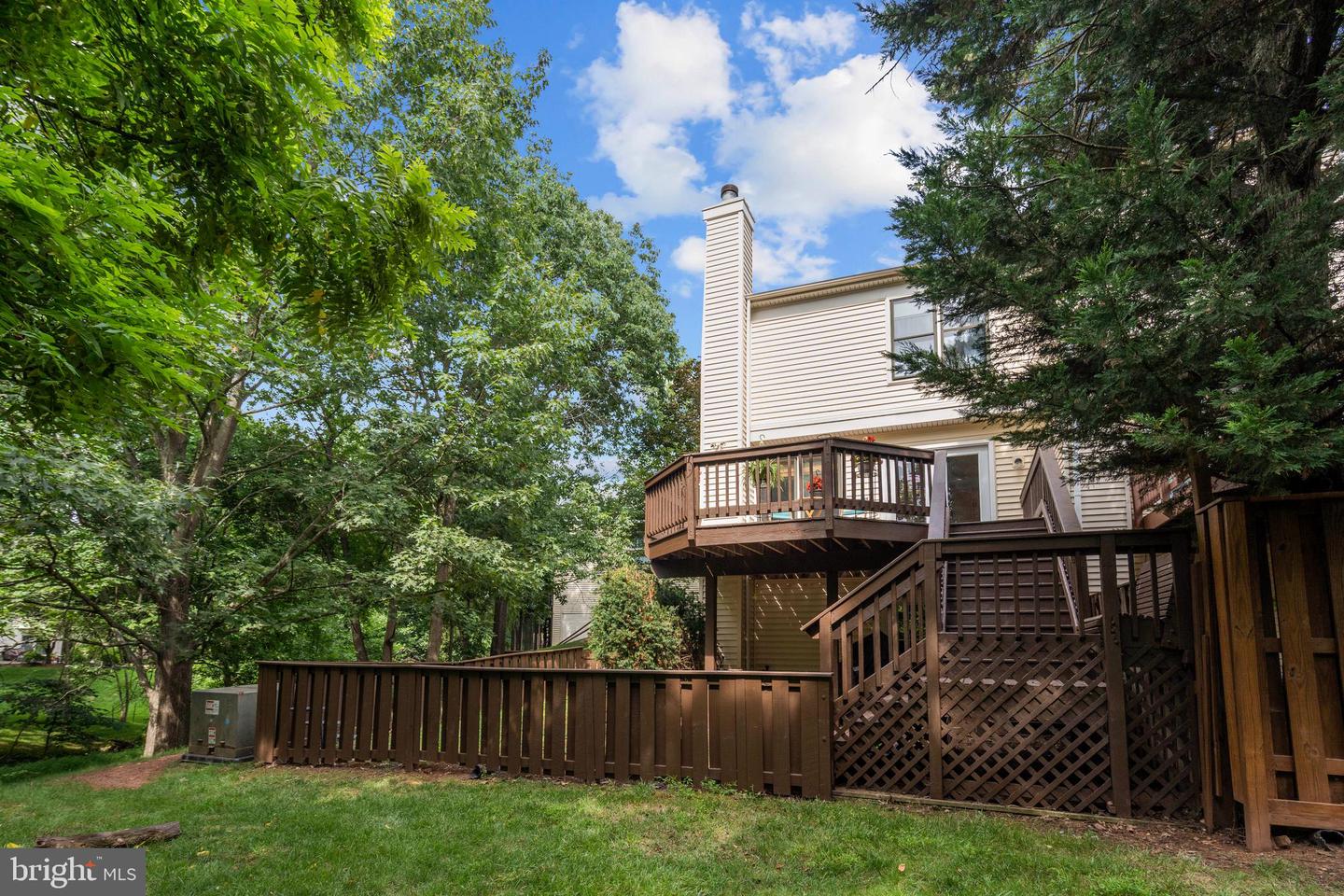 43774 LABURNUM SQ, ASHBURN, Virginia 20147, 3 Bedrooms Bedrooms, ,2 BathroomsBathrooms,Residential,For sale,43774 LABURNUM SQ,VALO2093714 MLS # VALO2093714