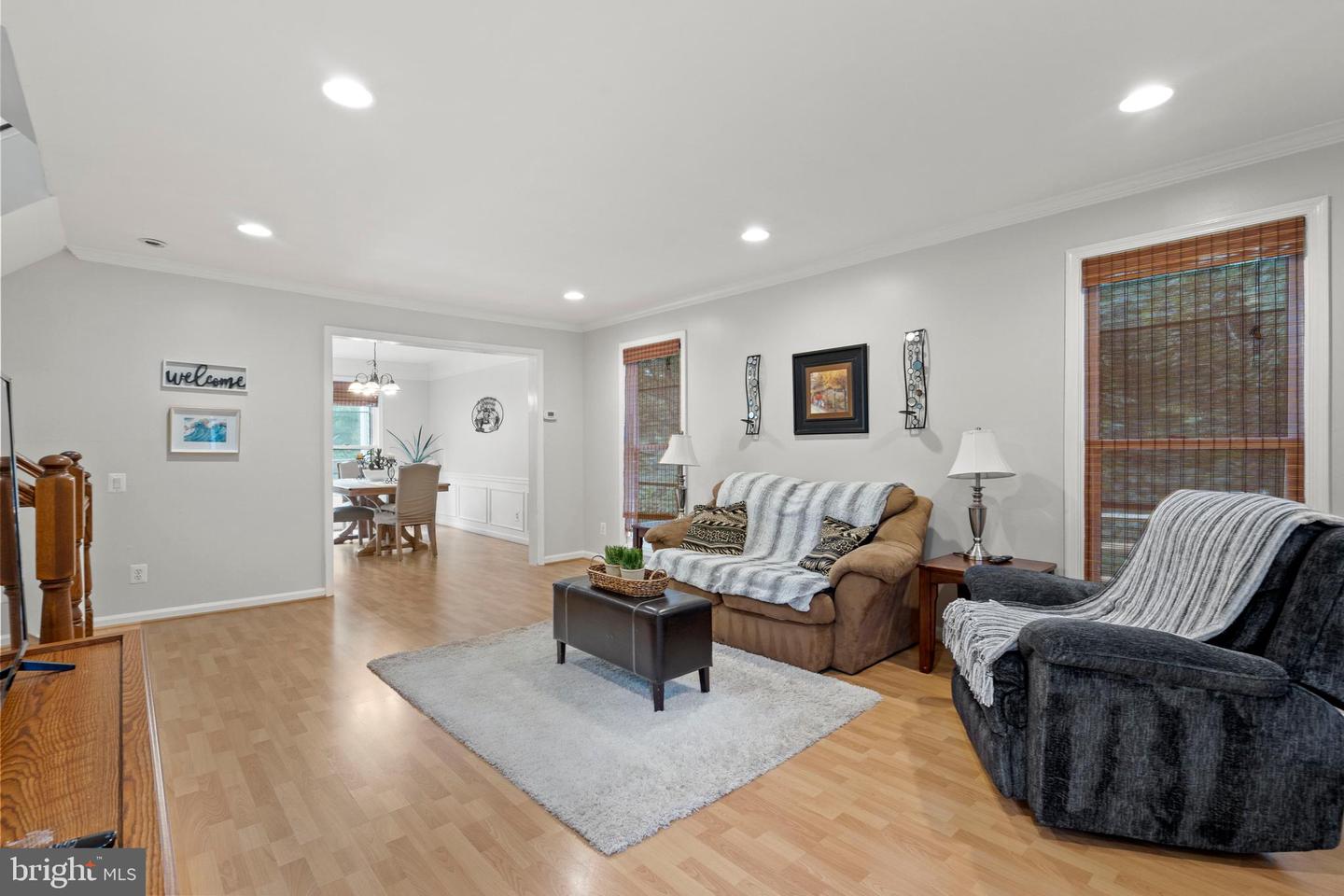 43774 LABURNUM SQ, ASHBURN, Virginia 20147, 3 Bedrooms Bedrooms, ,2 BathroomsBathrooms,Residential,For sale,43774 LABURNUM SQ,VALO2093714 MLS # VALO2093714